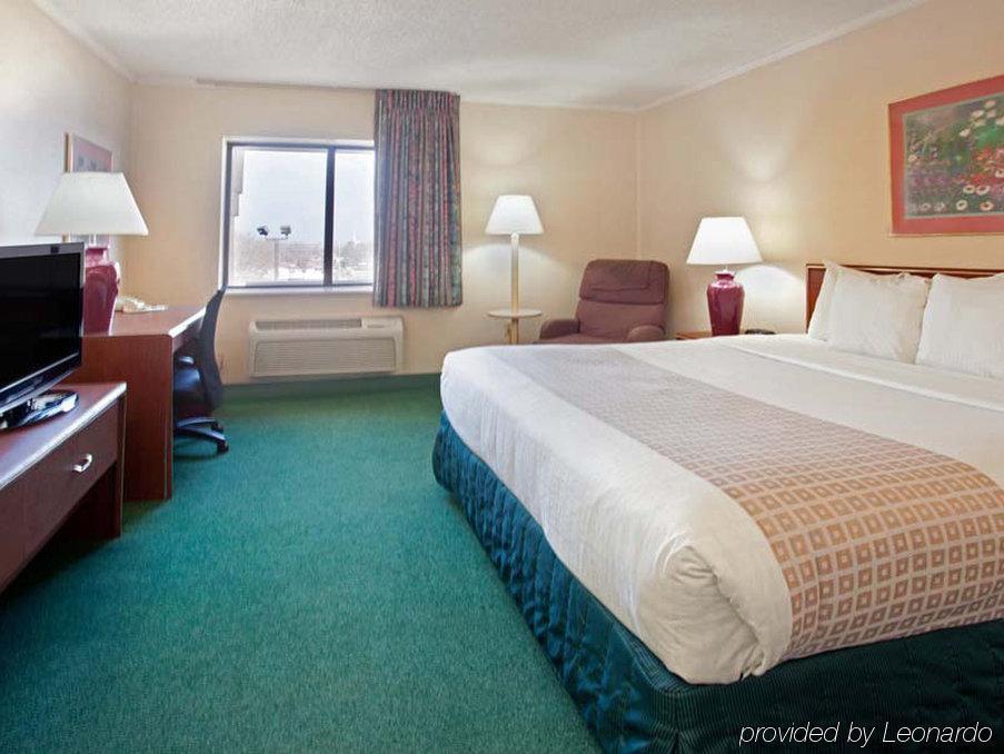 Delta Hotels By Marriott Indianapolis East Exterior foto